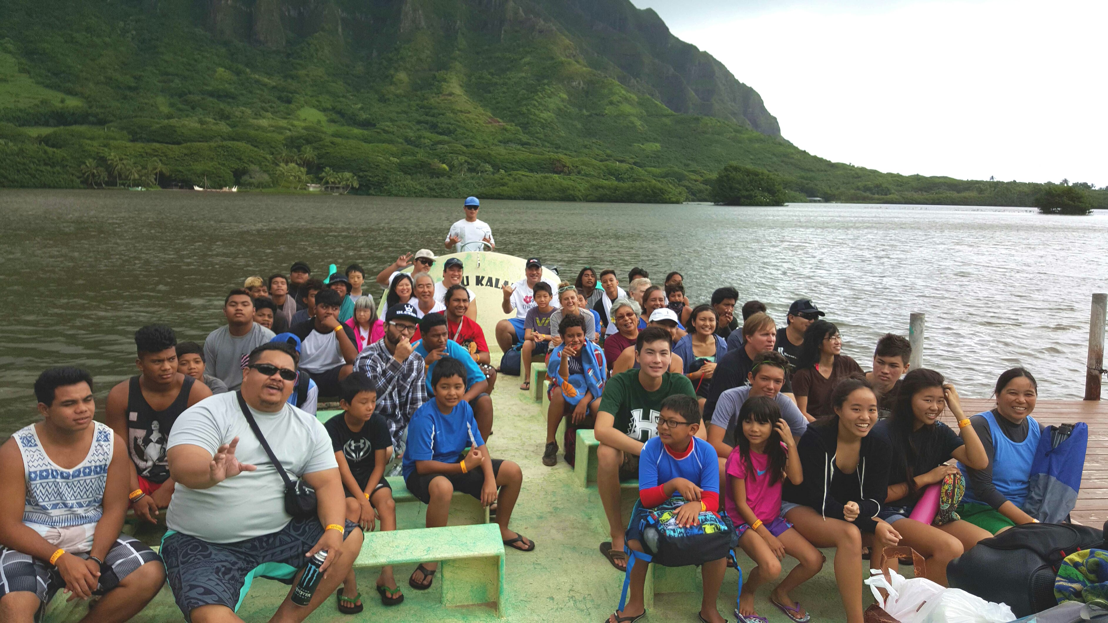 CrossCurrent Fellowship Hawaii Boat Excursion